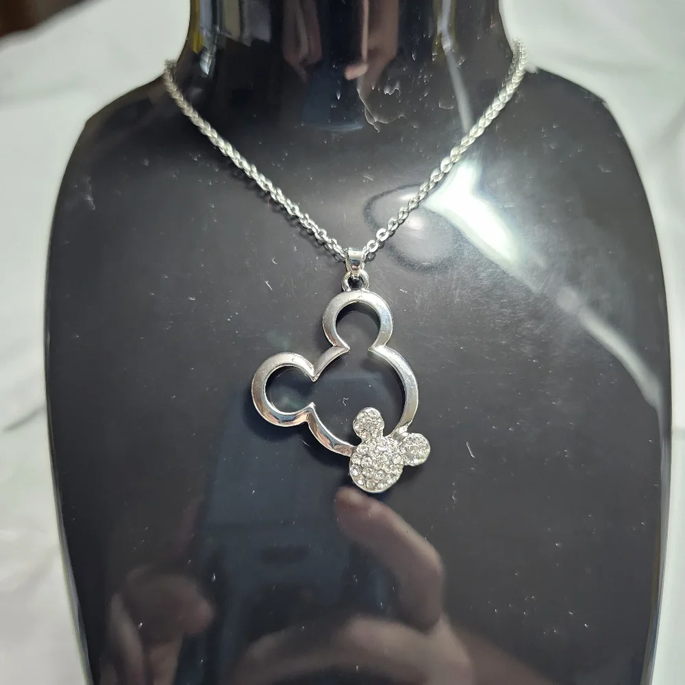 Pendant Mouse Necklace